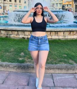 687743618: Chica busca chico en Pontevedra