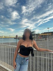 642734019: Chica busca chico en Málaga