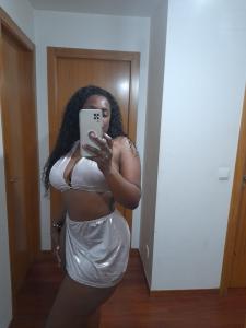 613296788: Chica busca chico en Cantabria
