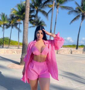 Chica busca chico en Lérida: 