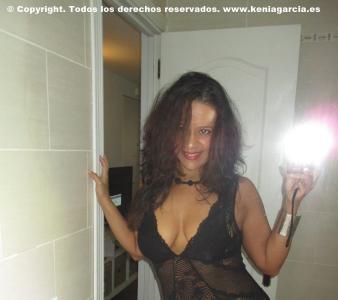 644685438: Chica busca chico en La Coruña