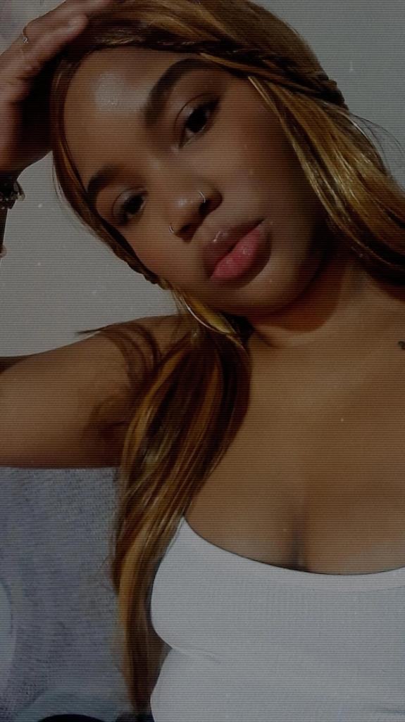 672821343: Chica busca chico en Las Palmas