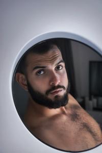 643913426: Chico busca chica en Sevilla