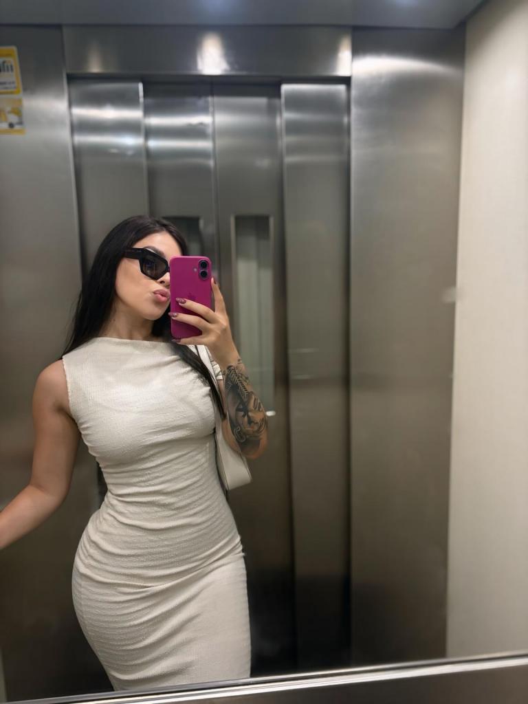 Chica busca chico en Cádiz: 