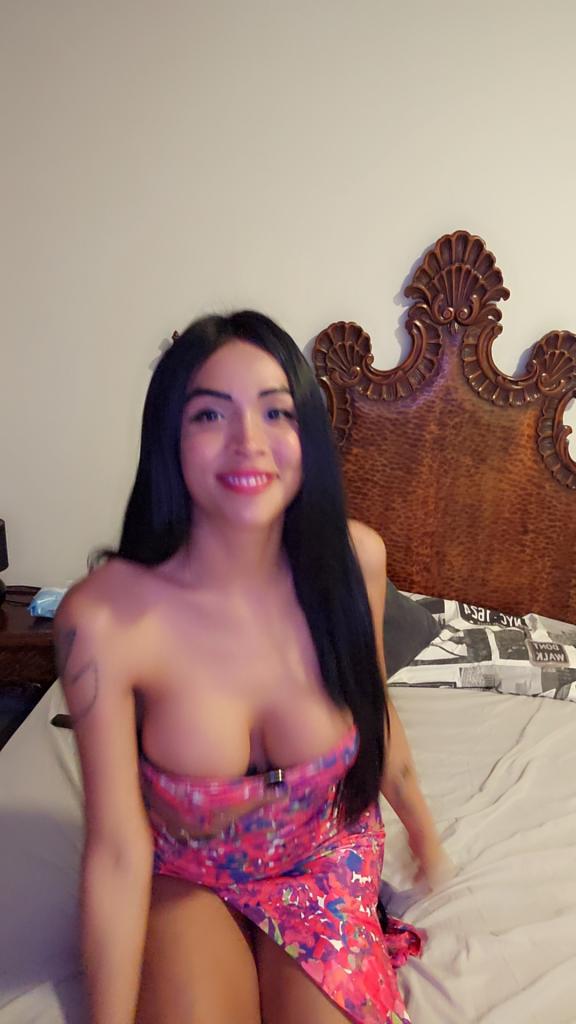 664318676: Transexual en Barcelona