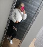 637184955: Chica busca chico en Barcelona