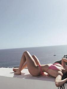 Chica busca chico en Granada: 