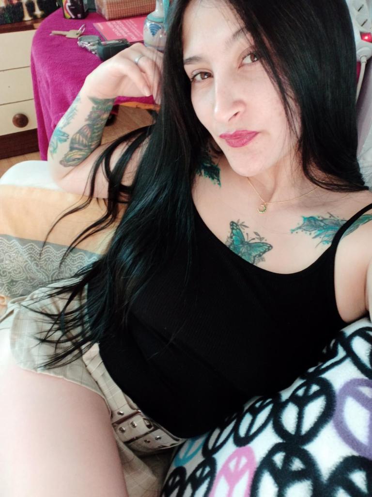 611165324: Chica busca chico en Valencia