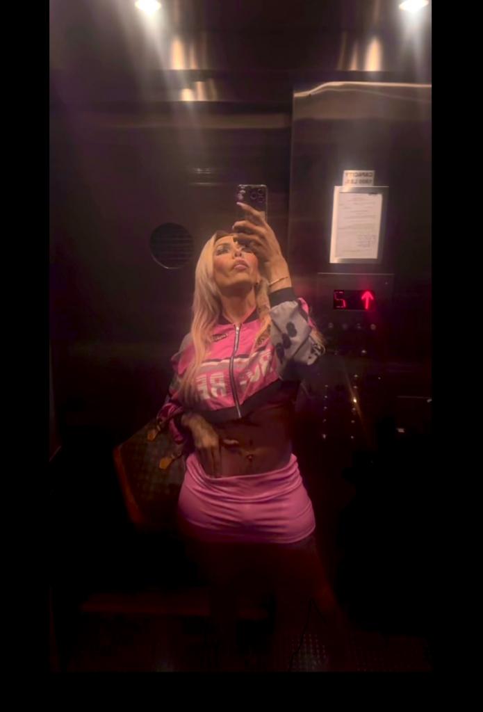 600331422: Transexual en Madrid