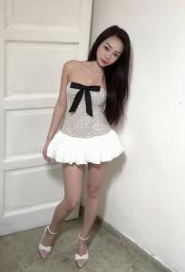 673549142: Chica busca chico en Barcelona