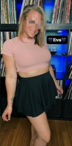 613923982: Chica busca chico en Almería