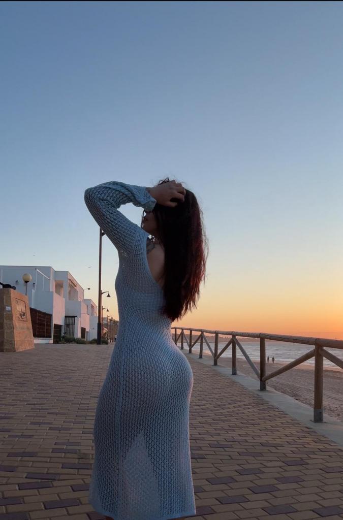 642734101: Chica busca chico en La Coruña