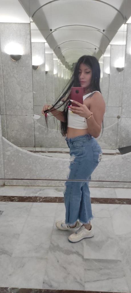 Chica busca chico en Almería: 