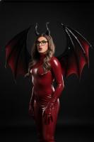 662475434: Transexual en Ibiza