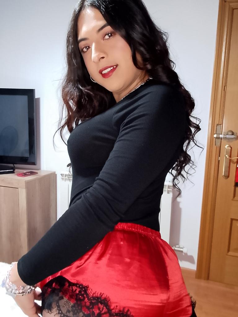 614247371: Travesti en La Coruña