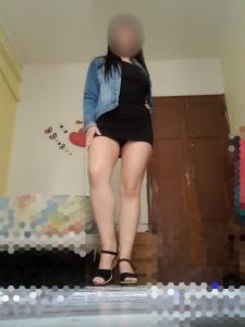 647981952: Chica busca chico en Ibiza