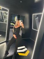 613453563: Chica busca chico en Granada