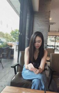 685091413: Chica busca chico en Barcelona