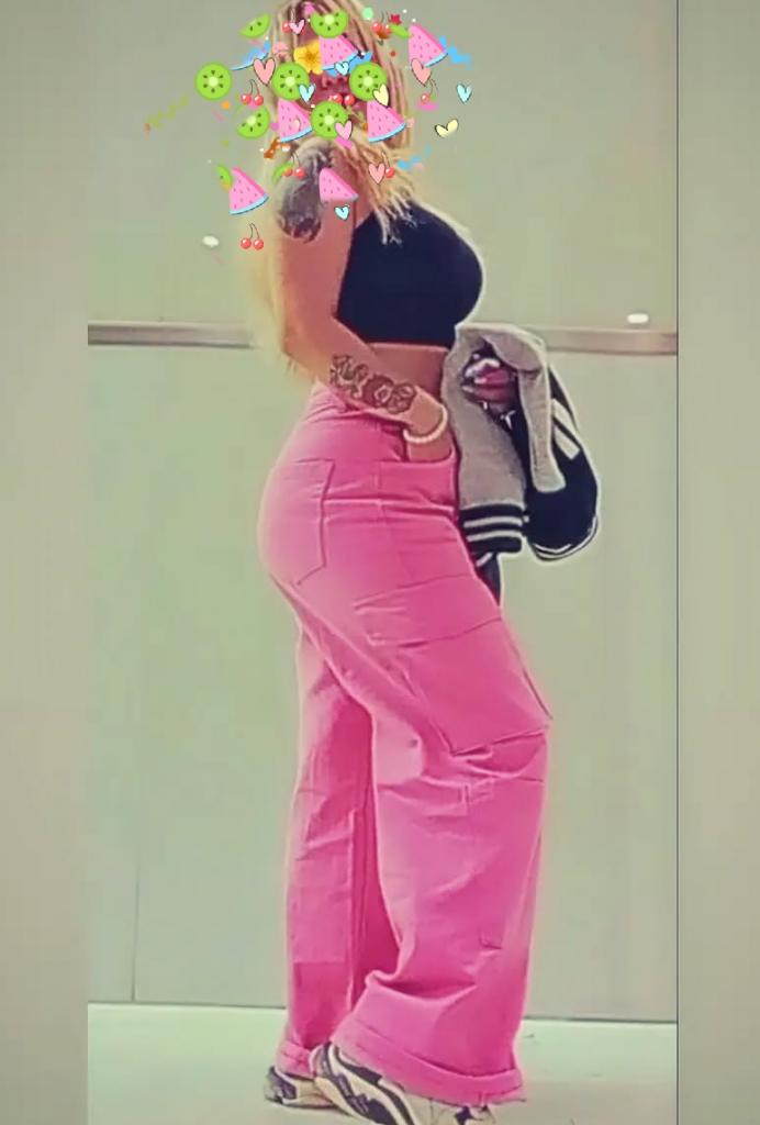 695122051: Chica busca chico en Sevilla