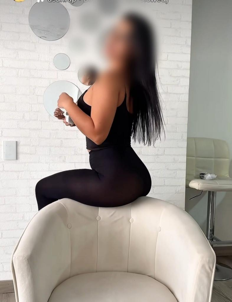 Chica busca chico en Madrid: 