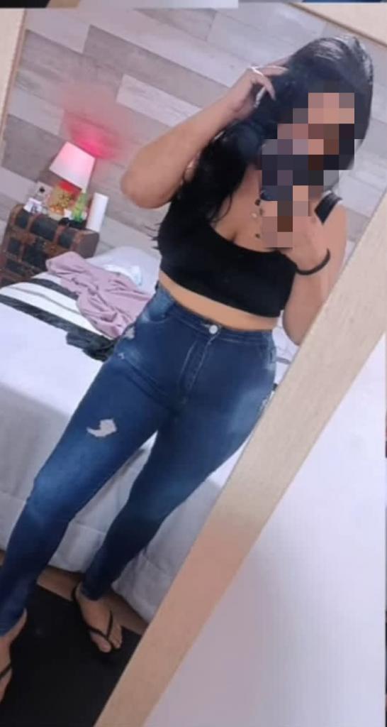 624776366: Chica busca chico en Huesca