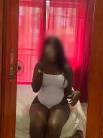 644865667: Chica busca chico en Navarra