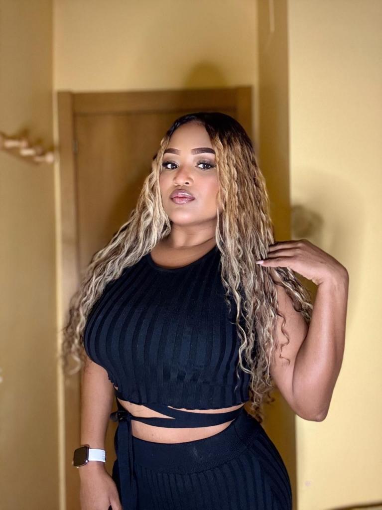 Chica busca chico en Burgos: 