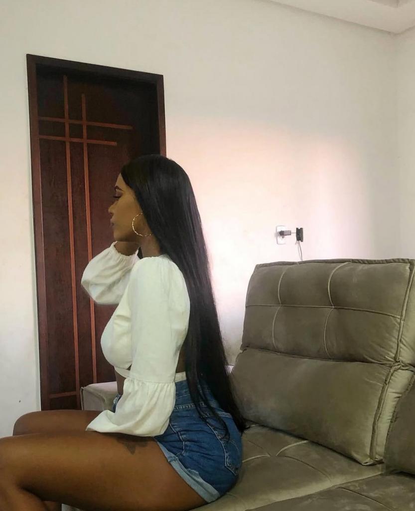 Chica busca chico en Cádiz: 