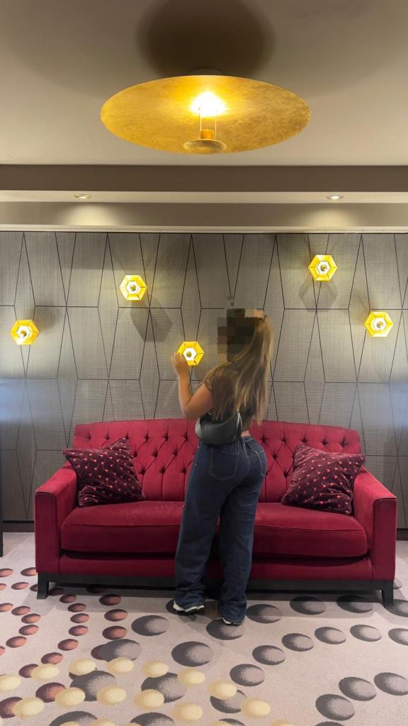 662047106: Chica busca chico en Alicante