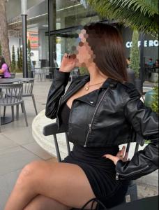 672921146: Chica busca chico en Córdoba