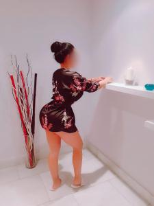 643186932: Chica busca chico en Madrid
