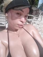 633469557: Chica busca chico en Granada