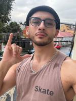 654220667: Chico busca chica en Orense