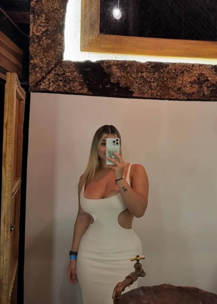 645996758: Chica busca chico en La Coruña