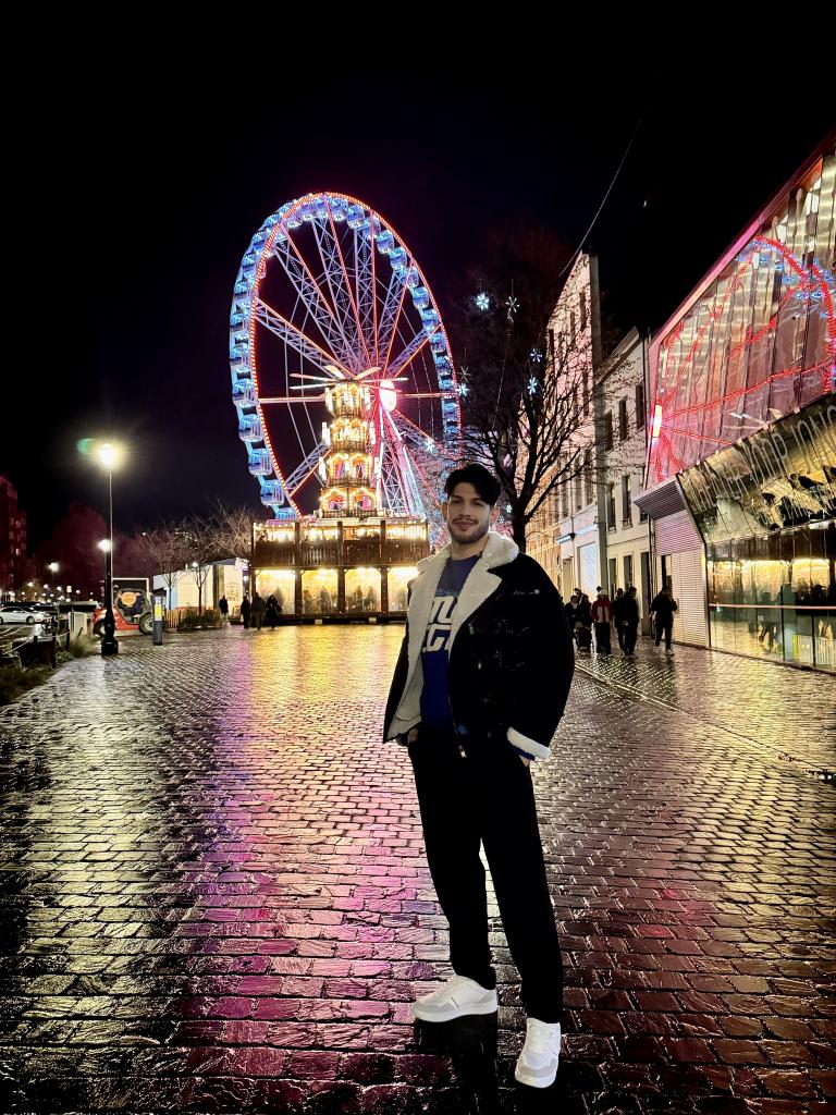 643852366: Chico busca chica en Sevilla