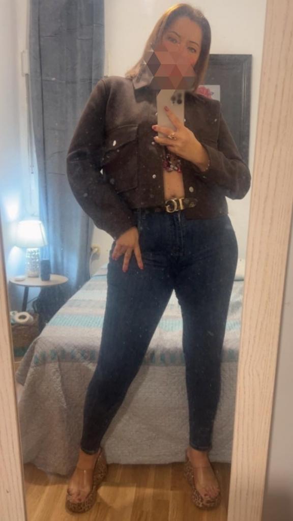 672552173: Chica busca chico en Cádiz