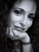 692538165: Chica busca chico en La Coruña