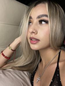 664118024: Chica busca chico en Guipúzcoa