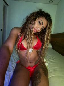 662483286: Chica busca chico en Málaga