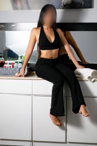 658987765: Chica busca chico en Valencia