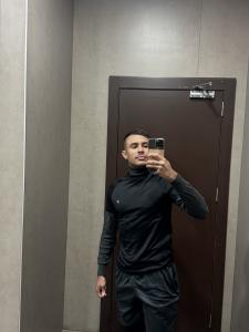 634307743: Chico busca chica en Granada