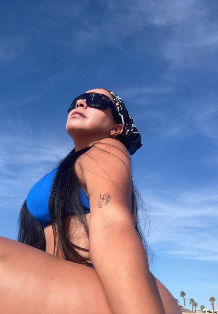 643700423: Chica busca chico en Málaga