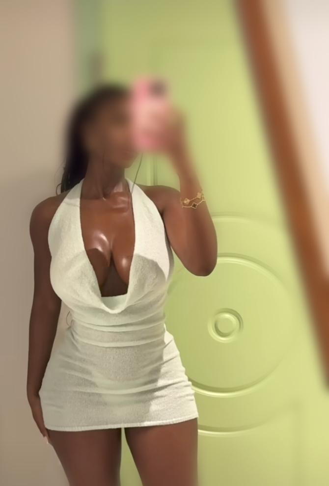 642530545: Chica busca chico en Valladolid