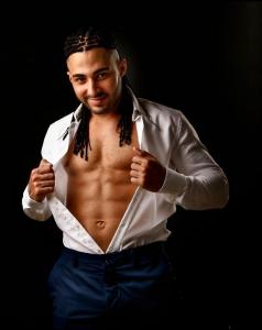 645964130: Chico busca chica en Valencia